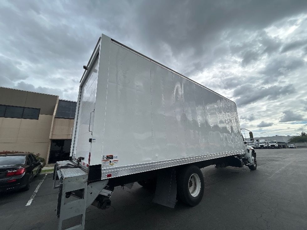 Medium Duty Box Truck-Light and Medium Duty Trucks-International-2023-MV607-La Mirada-CA-179,584\n\t\tmiles-$ 64,500 - Image 13