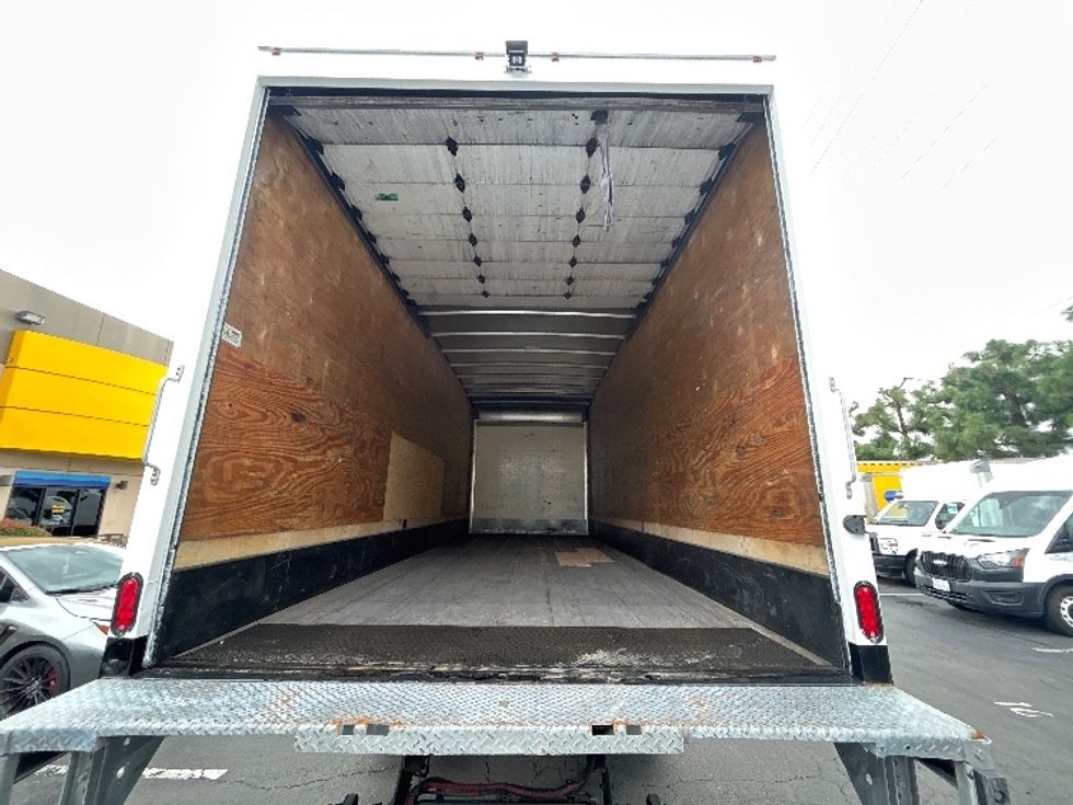 Medium Duty Box Truck-Light and Medium Duty Trucks-International-2023-MV607-La Mirada-CA-179,584\n\t\tmiles-$ 64,500 - Image 8