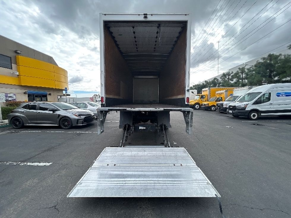 Medium Duty Box Truck-Light and Medium Duty Trucks-International-2023-MV607-La Mirada-CA-179,584\n\t\tmiles-$ 64,500 - Image 9