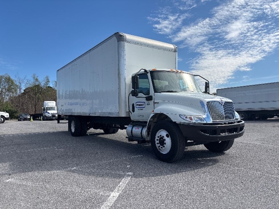 Medium Duty Box Truck-Light and Medium Duty Trucks-International-2023-MV607-Lafayette-LA-157,113\n\t\tmiles-$ 63,250 - Image 1