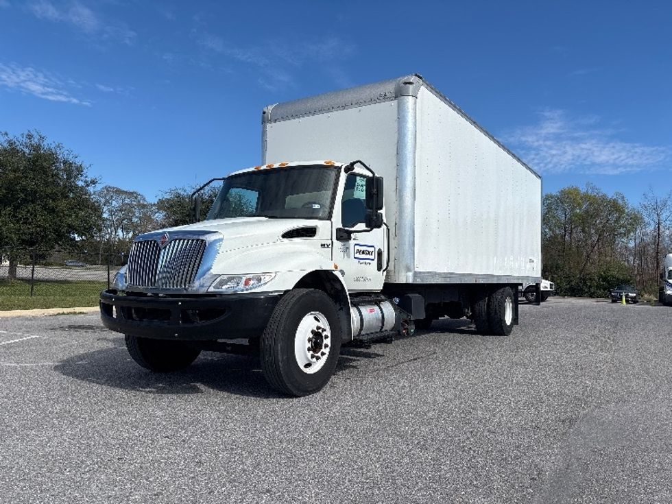 Medium Duty Box Truck-Light and Medium Duty Trucks-International-2023-MV607-Lafayette-LA-157,113\n\t\tmiles-$ 63,250 - Image 3