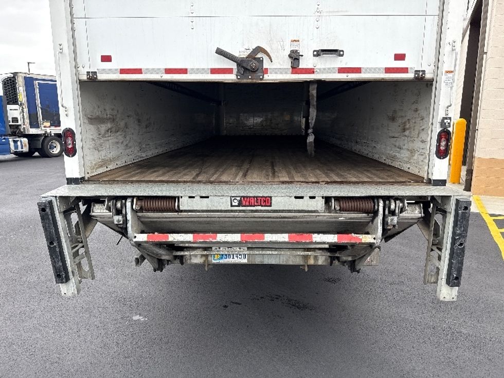 Medium Duty Box Truck-Light and Medium Duty Trucks-International-2023-MV607-Linden-NJ-217,787\n\t\tmiles-$ 52,000 - Image 10