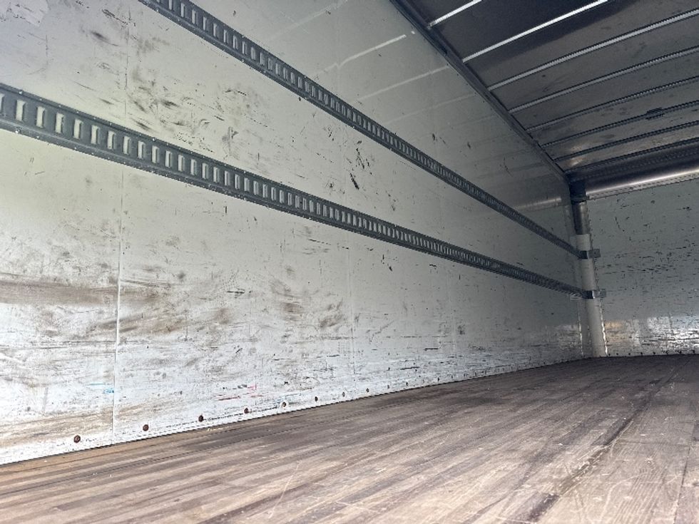 Medium Duty Box Truck-Light and Medium Duty Trucks-International-2023-MV607-Linden-NJ-217,787\n\t\tmiles-$ 52,000 - Image 11