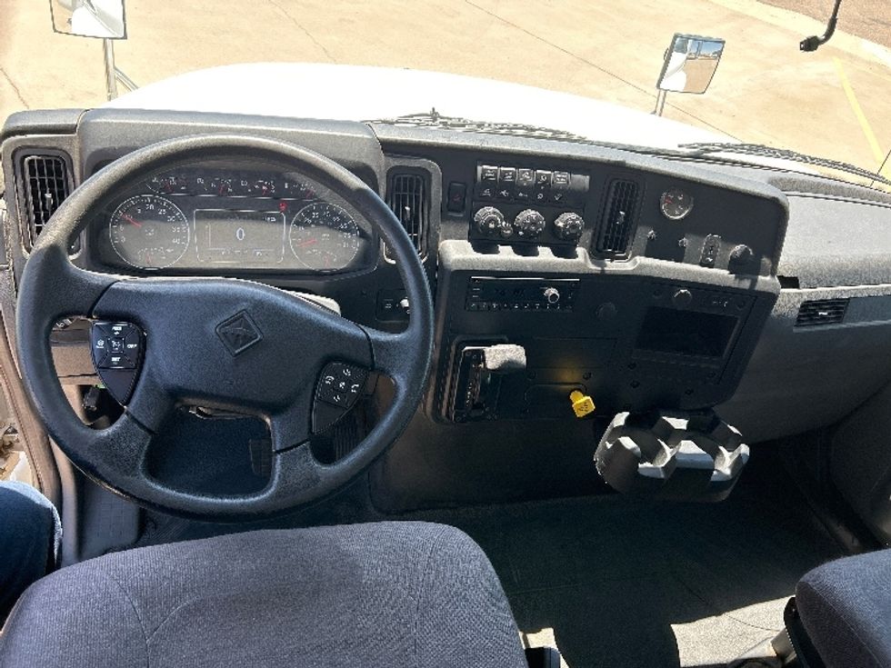 Medium Duty Box Truck-Light and Medium Duty Trucks-International-2023-MV607-Lubbock-TX-273,158\n\t\tmiles-$ 45,500 - Image 18
