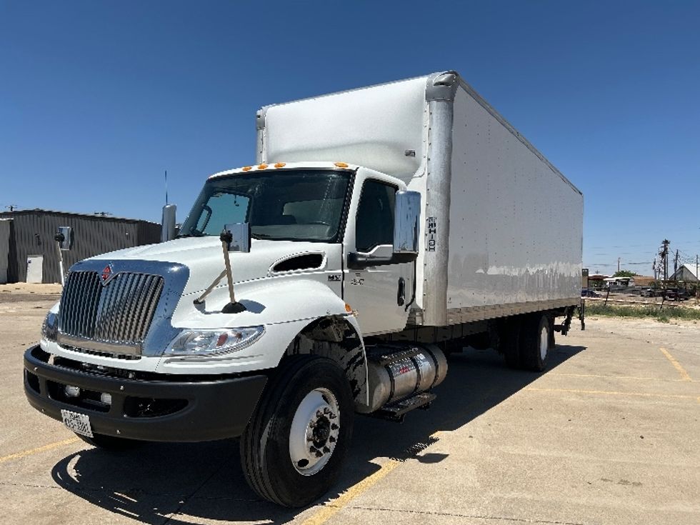 Medium Duty Box Truck-Light and Medium Duty Trucks-International-2023-MV607-Lubbock-TX-273,158\n\t\tmiles-$ 45,500 - Image 3