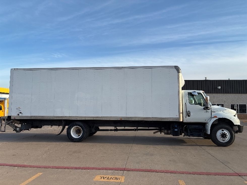 Medium Duty Box Truck-Light and Medium Duty Trucks-International-2023-MV607-Lubbock-TX-275,125\n\t\tmiles-$ 46,250 - Image 15