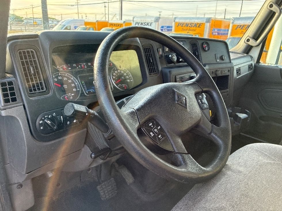 Medium Duty Box Truck-Light and Medium Duty Trucks-International-2023-MV607-Lubbock-TX-275,125\n\t\tmiles-$ 46,250 - Image 17