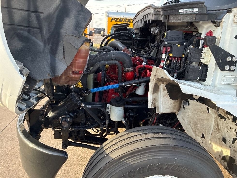 Medium Duty Box Truck-Light and Medium Duty Trucks-International-2023-MV607-Lubbock-TX-275,125\n\t\tmiles-$ 46,250 - Image 24