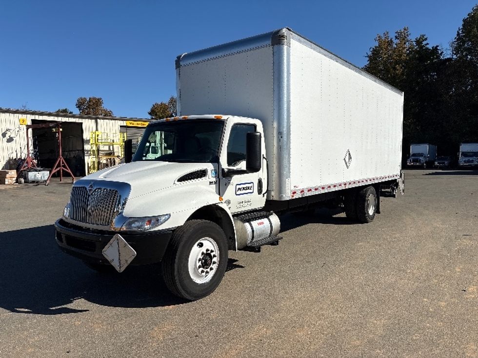 Medium Duty Box Truck-Light and Medium Duty Trucks-International-2023-MV607-Mebane-NC-158,951\n\t\tmiles-$ 60,000 - Image 3