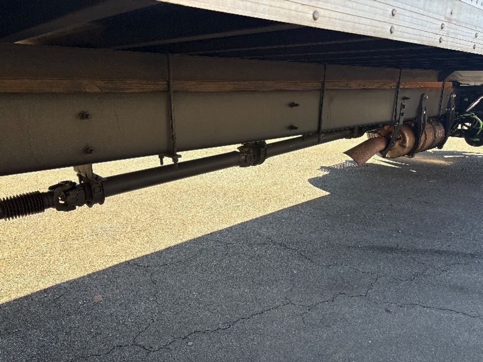 Medium Duty Box Truck-Light and Medium Duty Trucks-International-2023-MV607-Mebane-NC-413,062\n\t\tmiles-$ 29,750 - Image 14