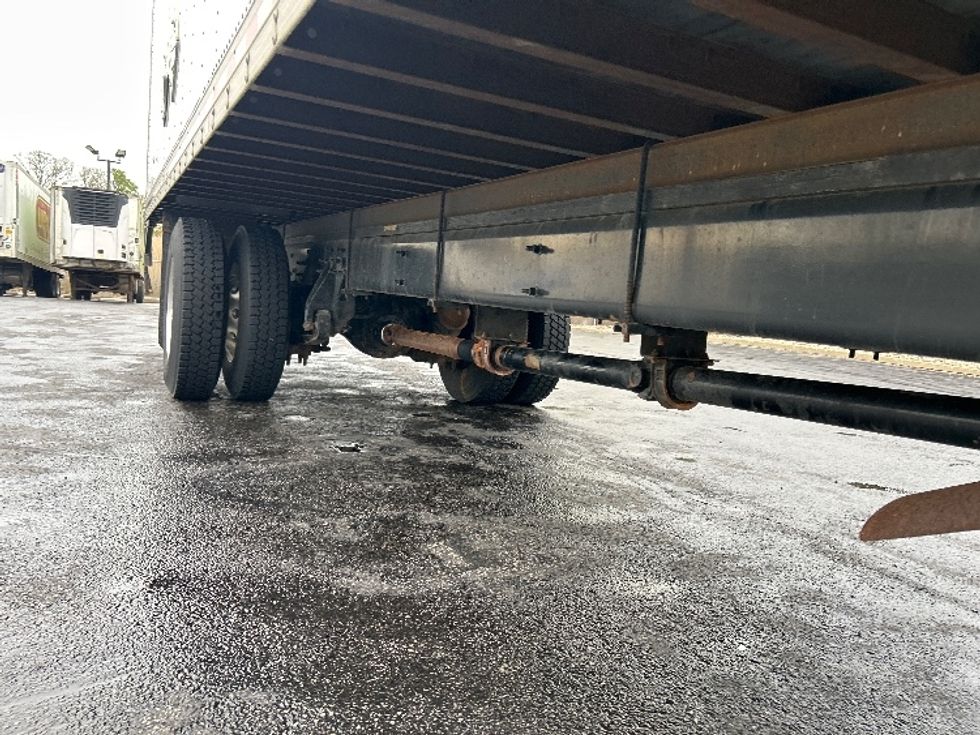 Medium Duty Box Truck-Light and Medium Duty Trucks-International-2023-MV607-Middlefield-OH-196,895\n\t\tmiles-$ 49,250 - Image 14