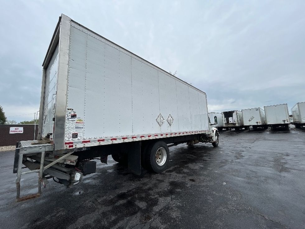 Medium Duty Box Truck-Light and Medium Duty Trucks-International-2023-MV607-Middlefield-OH-196,895\n\t\tmiles-$ 49,250 - Image 13