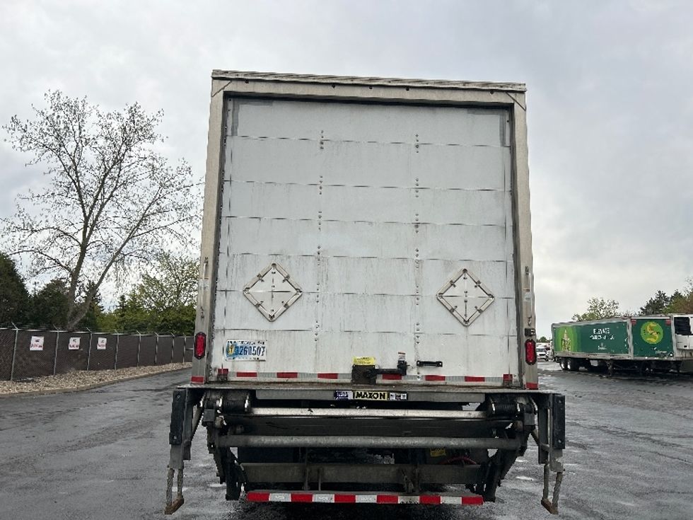 Medium Duty Box Truck-Light and Medium Duty Trucks-International-2023-MV607-Middlefield-OH-196,895\n\t\tmiles-$ 49,250 - Image 7