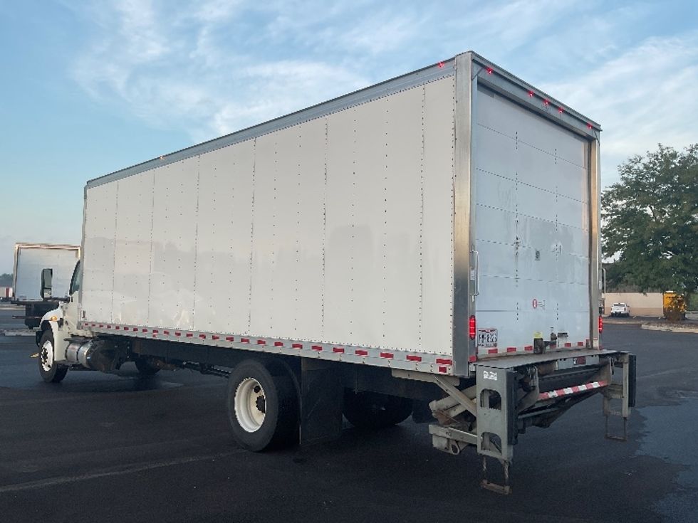 Medium Duty Box Truck-Light and Medium Duty Trucks-International-2023-MV607-Middlefield-OH-223,017\n\t\tmiles-$ 60,000 - Image 6