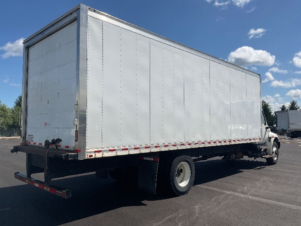 Medium Duty Box Truck-Light and Medium Duty Trucks-International-2023-MV607-Middlefield-OH-236,407\n\t\tmiles-$ 47,750 - Image 12