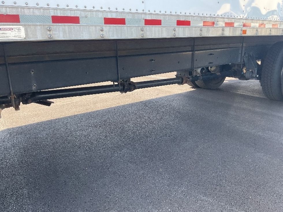Medium Duty Box Truck-Light and Medium Duty Trucks-International-2023-MV607-Middlefield-OH-251,099\n\t\tmiles-$ 47,750 - Image 5