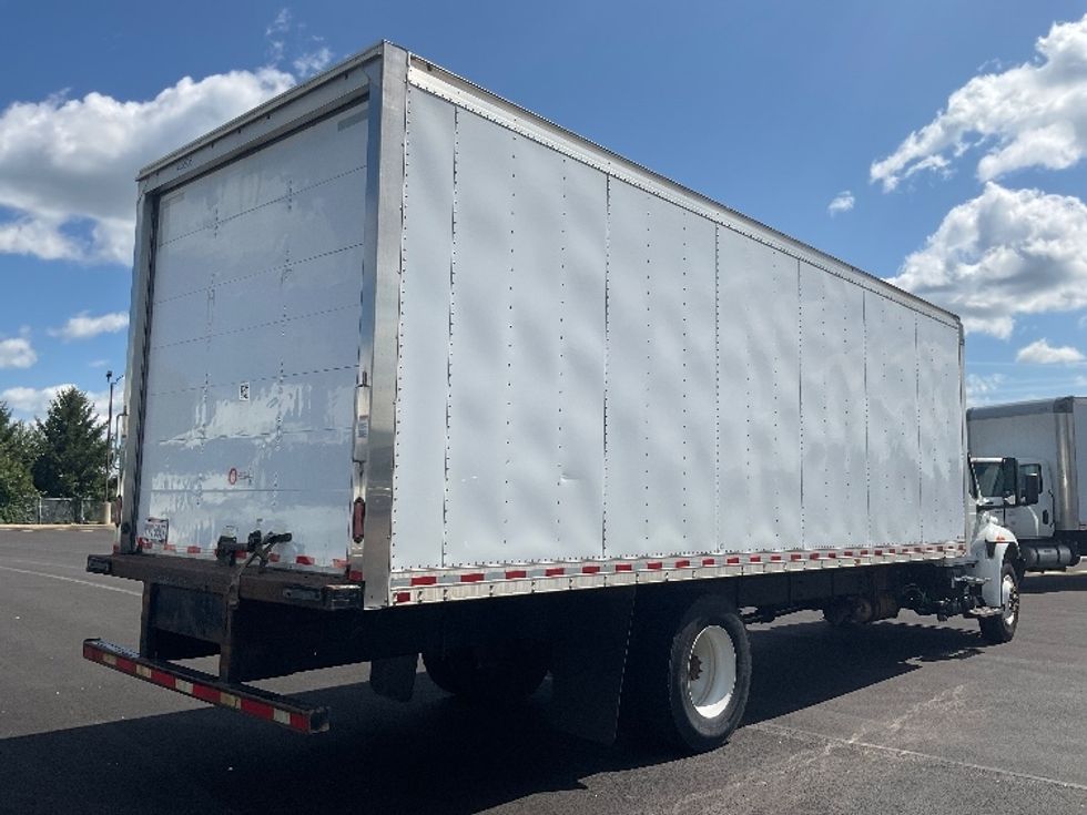 Medium Duty Box Truck-Light and Medium Duty Trucks-International-2023-MV607-Middlefield-OH-254,358\n\t\tmiles-$ 47,250 - Image 12
