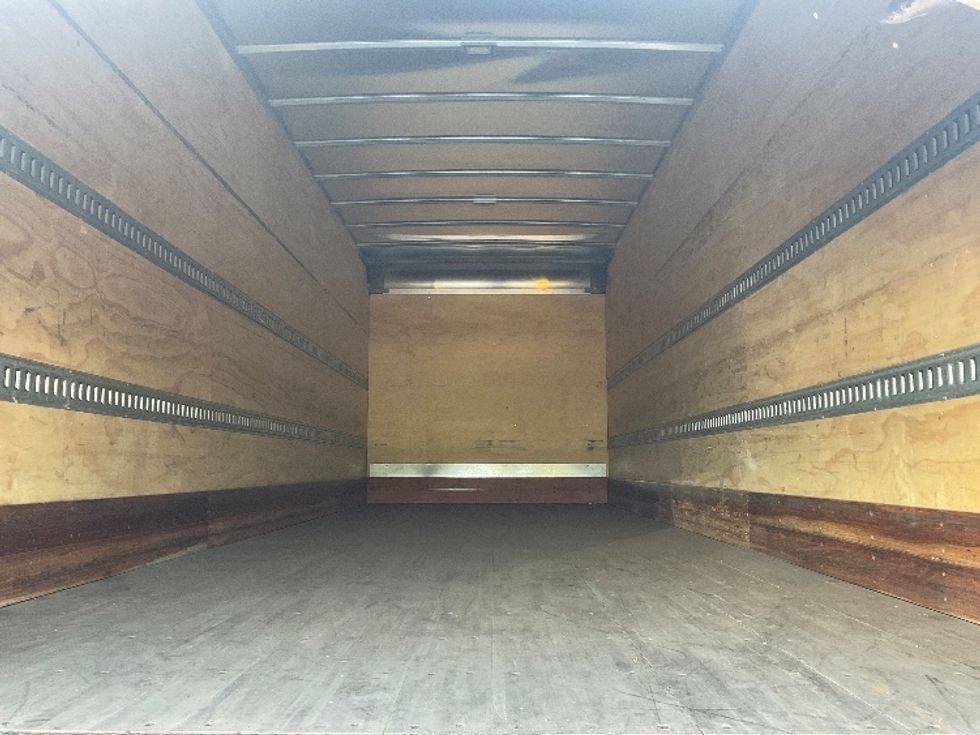 Medium Duty Box Truck-Light and Medium Duty Trucks-International-2023-MV607-Middlefield-OH-254,358\n\t\tmiles-$ 47,250 - Image 8
