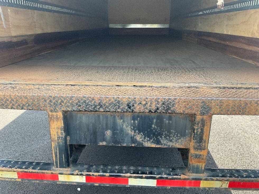 Medium Duty Box Truck-Light and Medium Duty Trucks-International-2023-MV607-Middlefield-OH-254,358\n\t\tmiles-$ 47,250 - Image 9