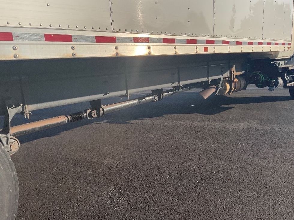 Medium Duty Box Truck-Light and Medium Duty Trucks-International-2023-MV607-Middlefield-OH-263,259\n\t\tmiles-$ 46,000 - Image 13