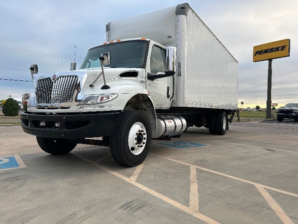 Medium Duty Box Truck-Light and Medium Duty Trucks-International-2023-MV607-Oklahoma City-OK-270,240\n\t\tmiles-$ 46,000 - Image 3