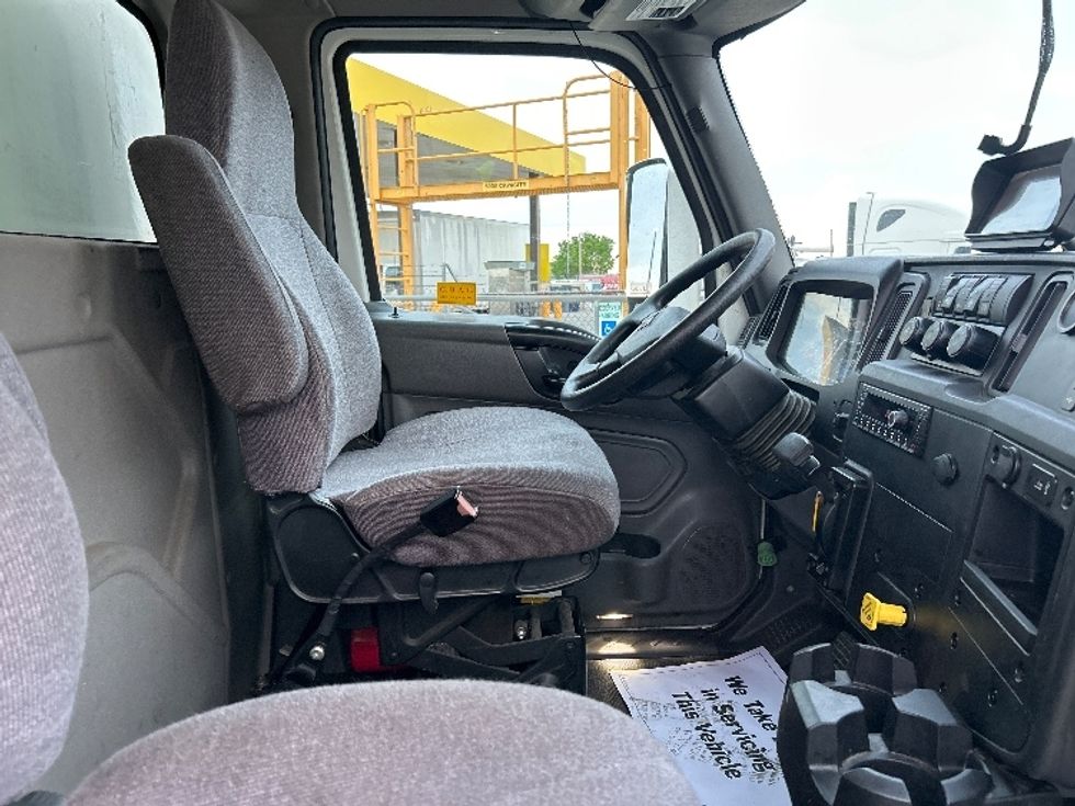 Medium Duty Box Truck-Light and Medium Duty Trucks-International-2023-MV607-Oklahoma City-OK-270,240\n\t\tmiles-$ 46,000 - Image 22