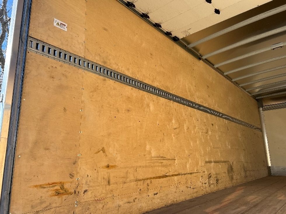 Medium Duty Box Truck-Light and Medium Duty Trucks-International-2023-MV607-Omaha-NE-35,919\n\t\tmiles-$ 80,500 - Image 10