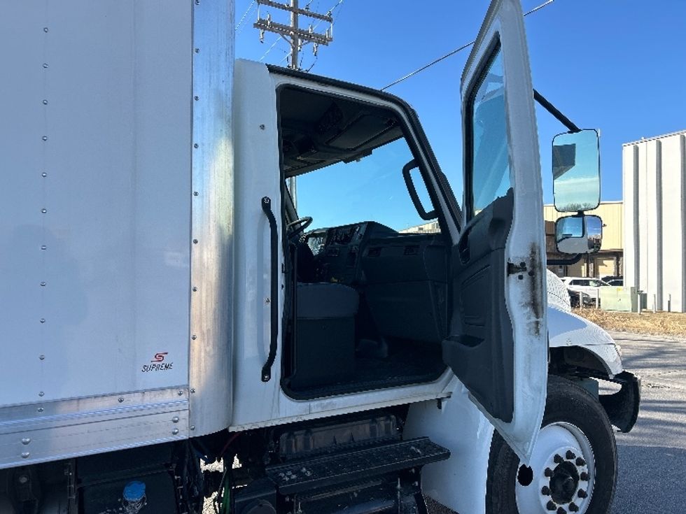 Medium Duty Box Truck-Light and Medium Duty Trucks-International-2023-MV607-Omaha-NE-35,919\n\t\tmiles-$ 80,500 - Image 19