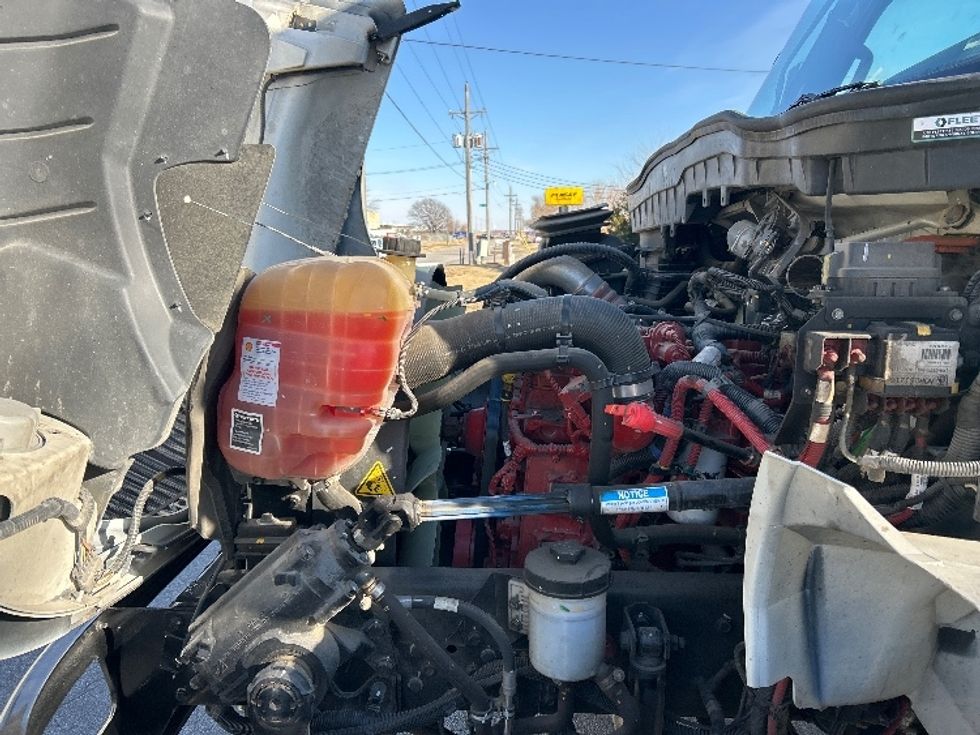 Medium Duty Box Truck-Light and Medium Duty Trucks-International-2023-MV607-Omaha-NE-35,919\n\t\tmiles-$ 80,500 - Image 23