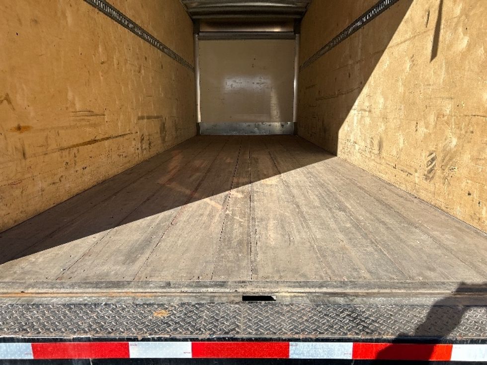Medium Duty Box Truck-Light and Medium Duty Trucks-International-2023-MV607-Omaha-NE-35,919\n\t\tmiles-$ 80,500 - Image 9