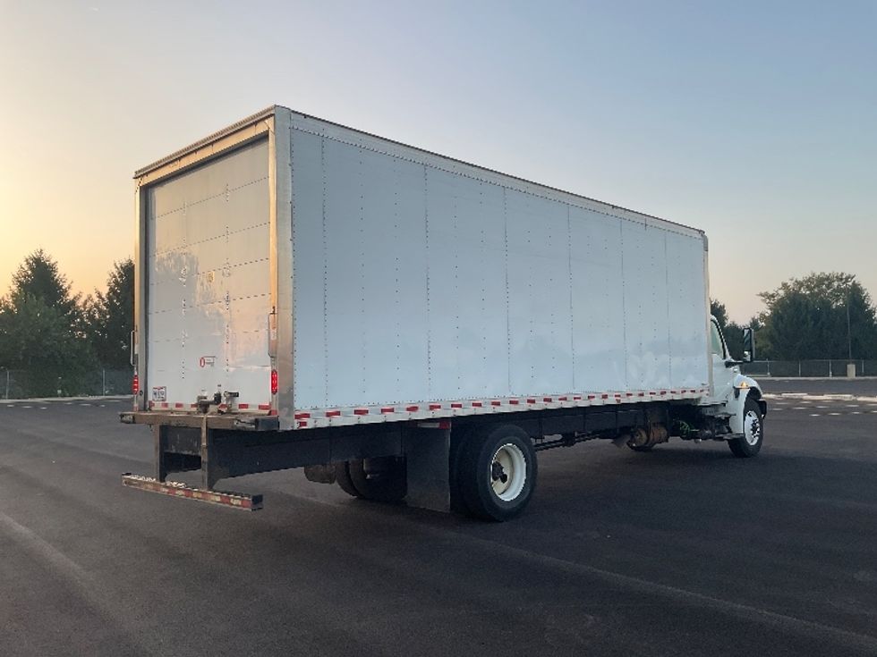 Medium Duty Box Truck-Light and Medium Duty Trucks-International-2023-MV607-Perrysburg-OH-245,913\n\t\tmiles-$ 48,250 - Image 12