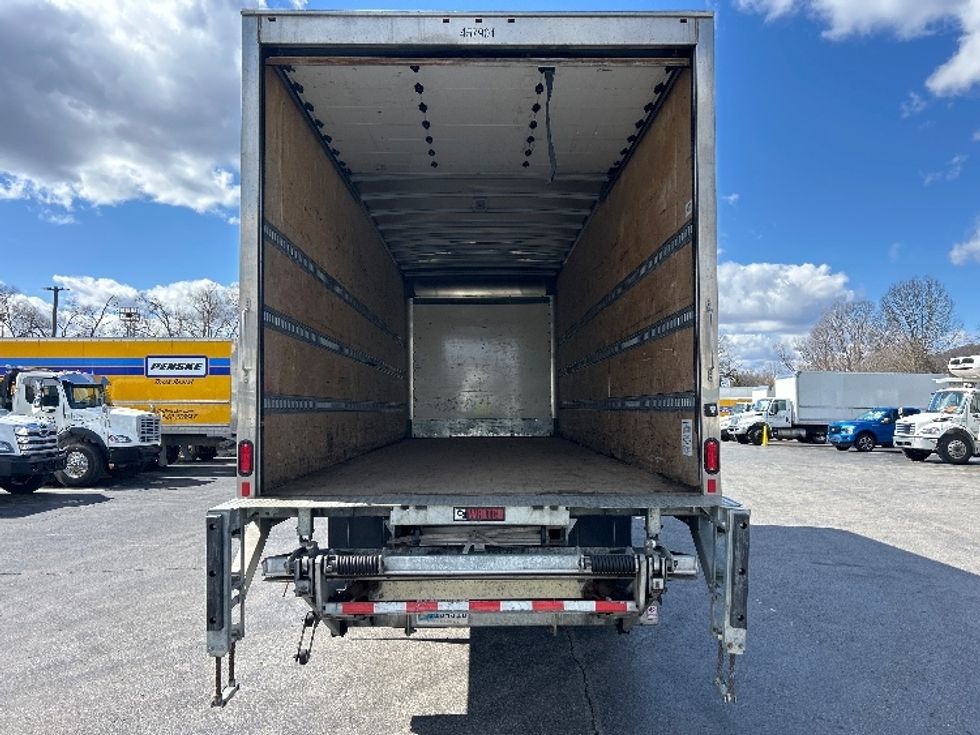 Medium Duty Box Truck-Light and Medium Duty Trucks-International-2023-MV607-Pittsburgh-PA-39,600\n\t\tmiles-$ 82,250 - Image 8