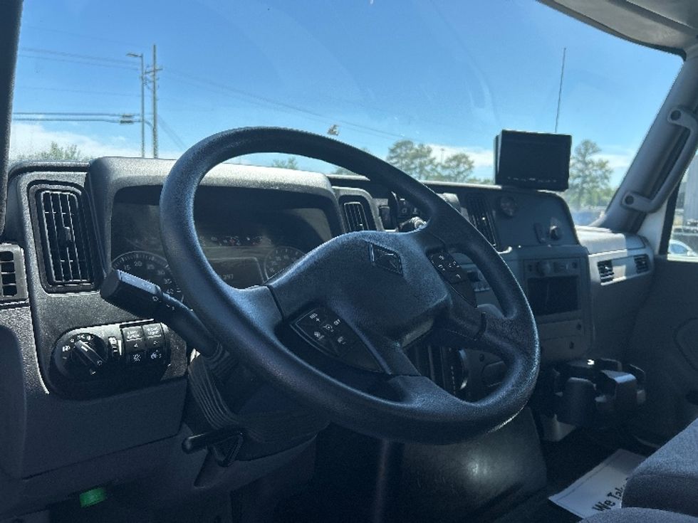 Medium Duty Box Truck-Light and Medium Duty Trucks-International-2023-MV607-Richland-MS-330,000\n\t\tmiles-$ 30,000 - Image 16