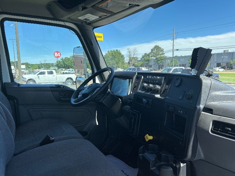 Medium Duty Box Truck-Light and Medium Duty Trucks-International-2023-MV607-Richland-MS-330,000\n\t\tmiles-$ 30,000 - Image 21