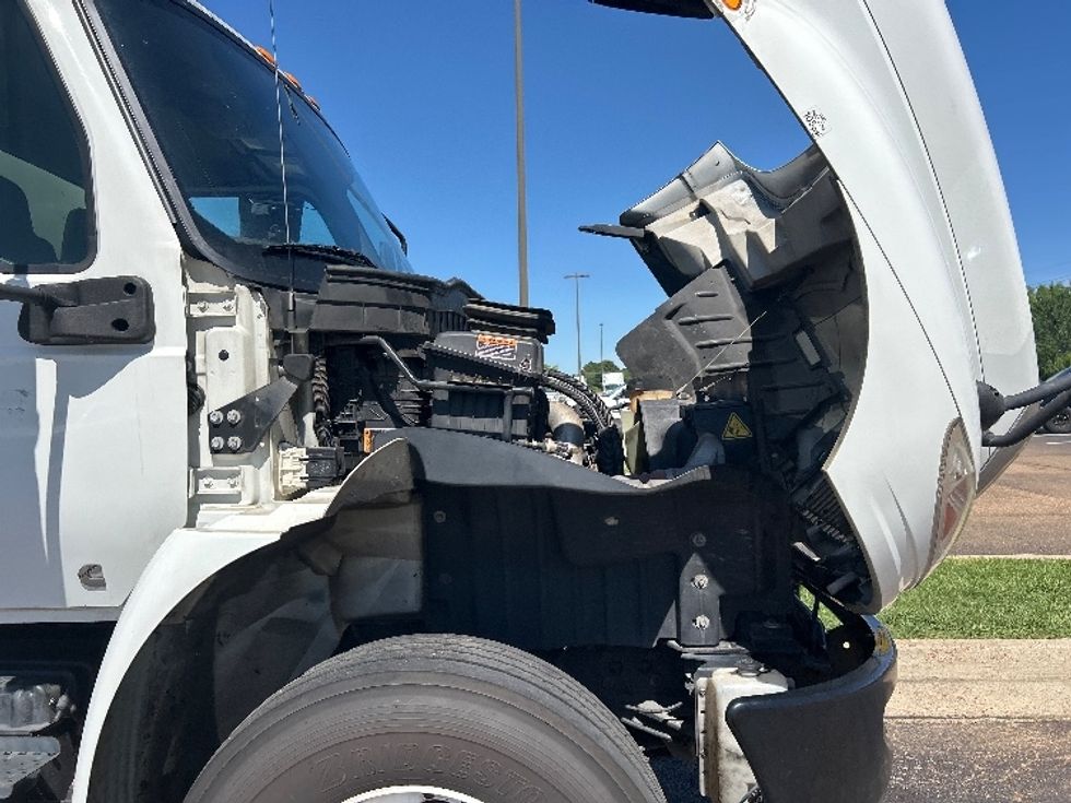 Medium Duty Box Truck-Light and Medium Duty Trucks-International-2023-MV607-Richland-MS-330,000\n\t\tmiles-$ 30,000 - Image 22