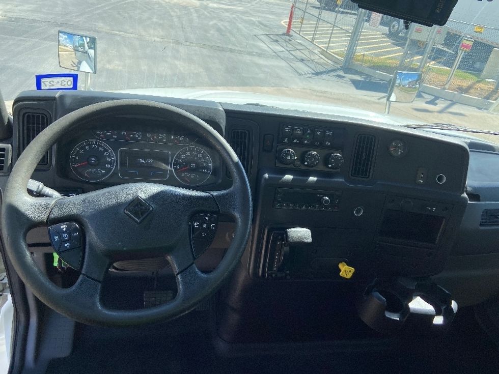 Medium Duty Box Truck-Light and Medium Duty Trucks-International-2023-MV607-San Antonio-TX-154,797\n\t\tmiles-$ 77,500 - Image 18