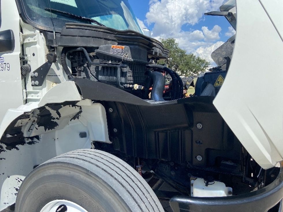 Medium Duty Box Truck-Light and Medium Duty Trucks-International-2023-MV607-San Antonio-TX-154,797\n\t\tmiles-$ 77,500 - Image 23