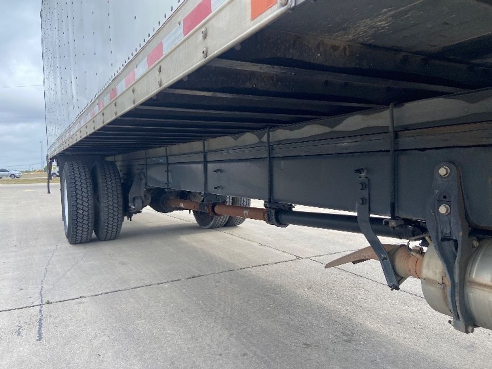 Medium Duty Box Truck-Light and Medium Duty Trucks-International-2023-MV607-San Antonio-TX-267,398\n\t\tmiles-$ 46,500 - Image 13