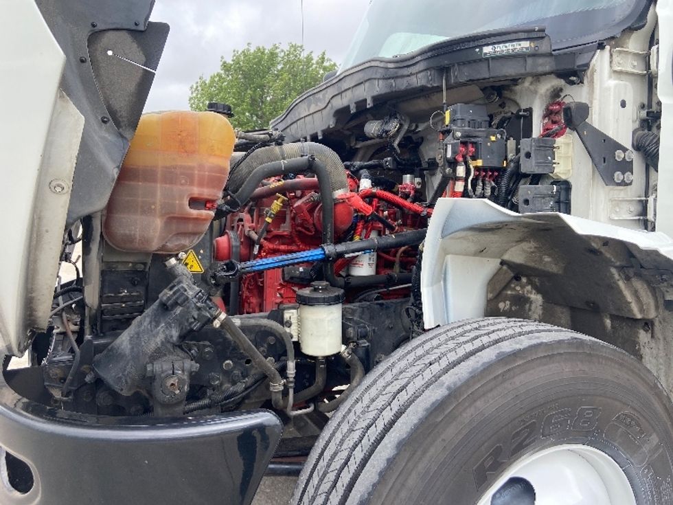 Medium Duty Box Truck-Light and Medium Duty Trucks-International-2023-MV607-San Antonio-TX-267,398\n\t\tmiles-$ 46,500 - Image 23