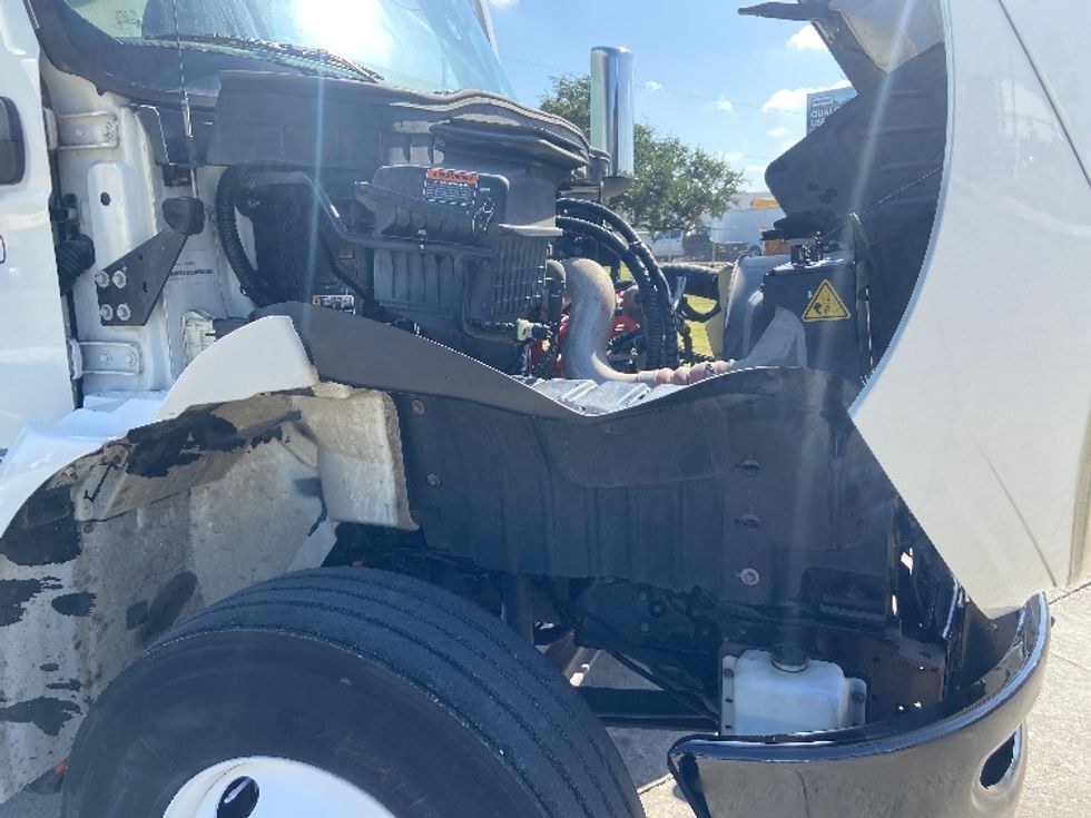 Medium Duty Box Truck-Light and Medium Duty Trucks-International-2023-MV607-San Antonio-TX-280,228\n\t\tmiles-$ 45,250 - Image 23