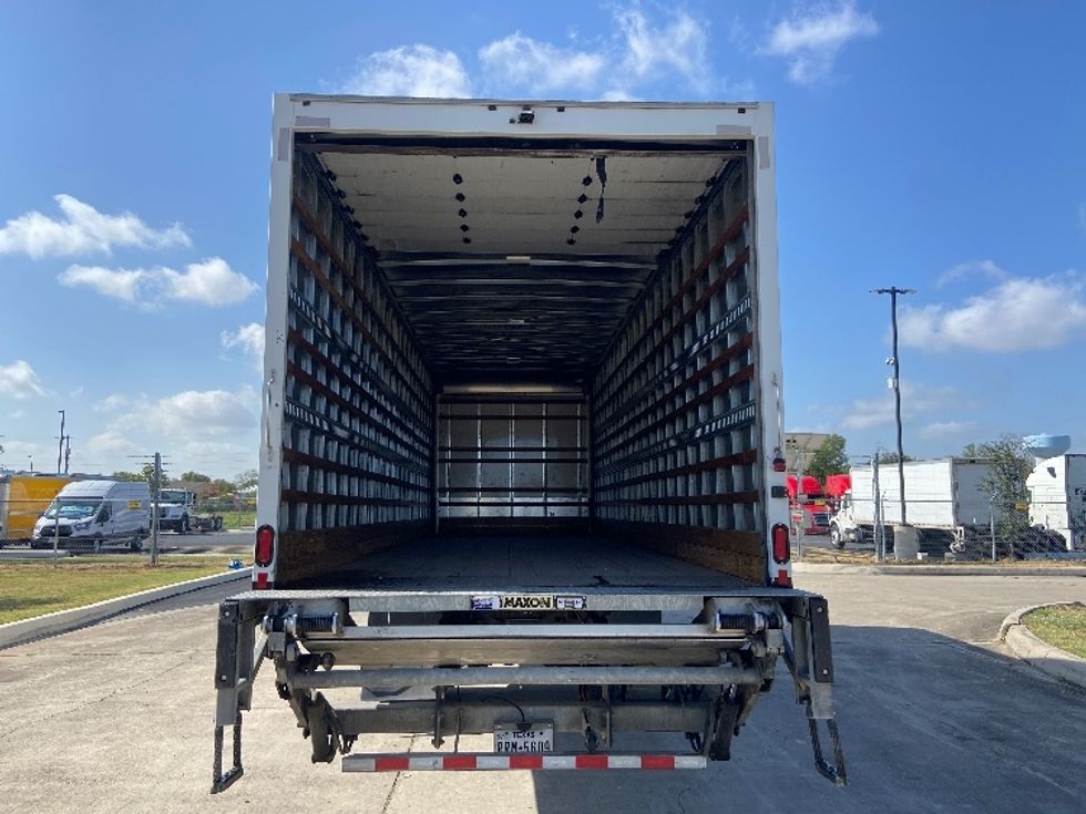 Medium Duty Box Truck-Light and Medium Duty Trucks-International-2023-MV607-San Antonio-TX-280,228\n\t\tmiles-$ 45,250 - Image 8