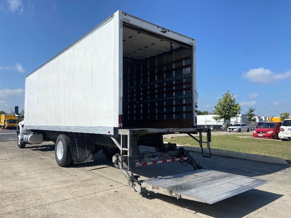 Medium Duty Box Truck-Light and Medium Duty Trucks-International-2023-MV607-San Antonio-TX-280,228\n\t\tmiles-$ 45,250 - Image 9