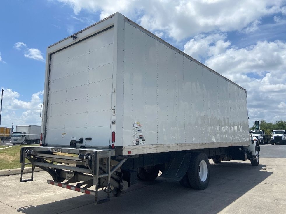 Medium Duty Box Truck-Light and Medium Duty Trucks-International-2023-MV607-San Antonio-TX-299,546\n\t\tmiles-$ 43,250 - Image 13