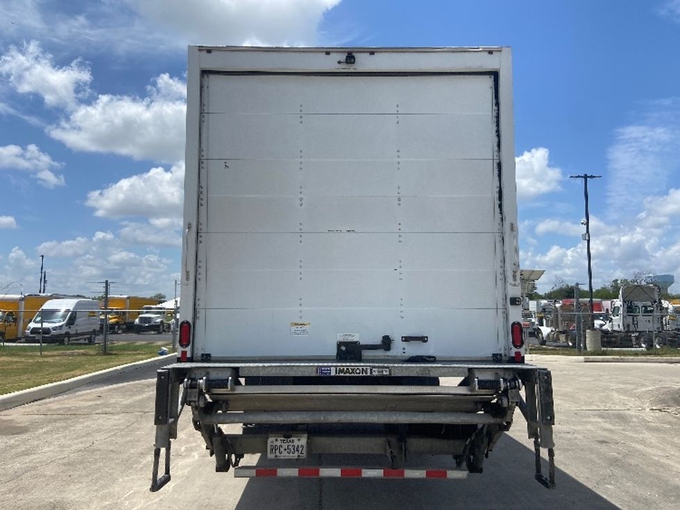 Medium Duty Box Truck-Light and Medium Duty Trucks-International-2023-MV607-San Antonio-TX-299,546\n\t\tmiles-$ 43,250 - Image 7