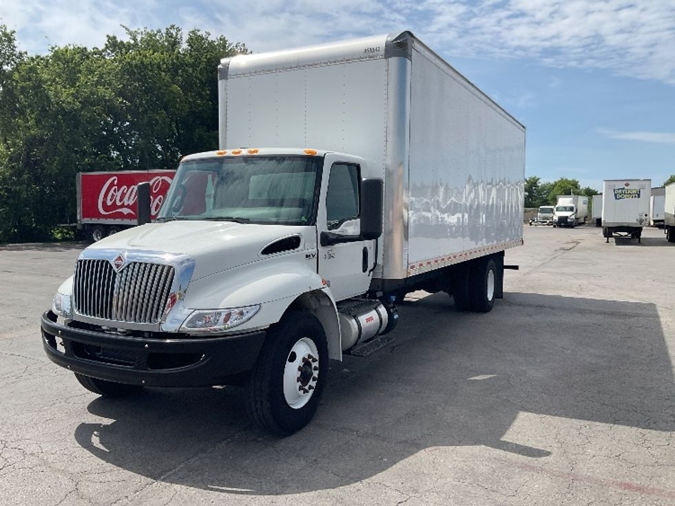 Medium Duty Box Truck-Light and Medium Duty Trucks-International-2023-MV607-Tulsa-OK-20,283\n\t\tmiles-$ 83,250 - Image 3
