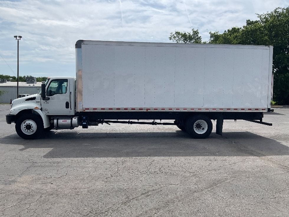 Medium Duty Box Truck-Light and Medium Duty Trucks-International-2023-MV607-Tulsa-OK-20,283\n\t\tmiles-$ 83,250 - Image 4
