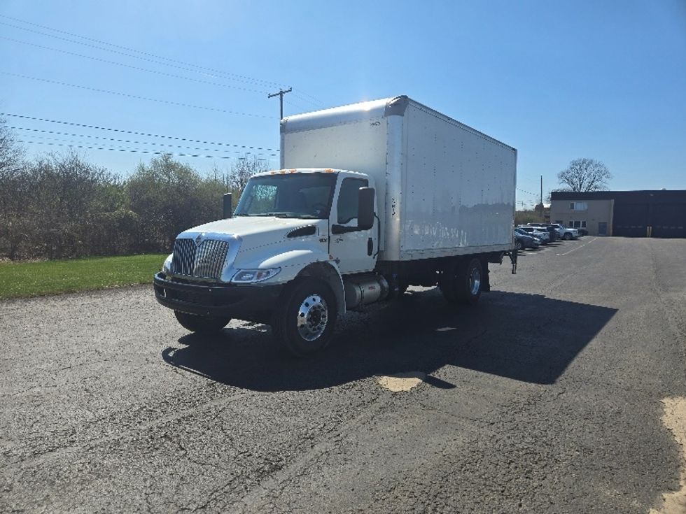 Medium Duty Box Truck-Light and Medium Duty Trucks-International-2023-MV607-White Deer-PA-182,115\n\t\tmiles-$ 54,000 - Image 3