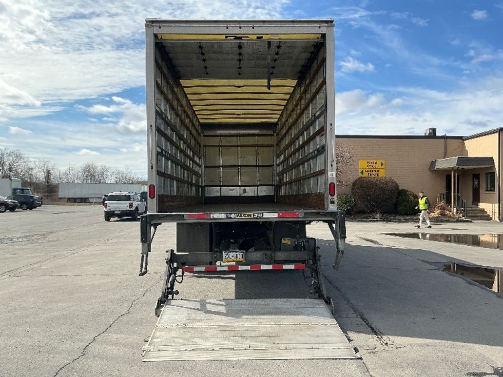 Medium Duty Box Truck-Light and Medium Duty Trucks-International-2023-MV607-Wilkes Barre-PA-191,097\n\t\tmiles-$ 61,000 - Image 9