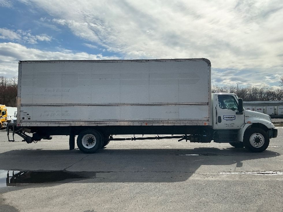 Medium Duty Box Truck-Light and Medium Duty Trucks-International-2023-MV607-Wilkes Barre-PA-191,097\n\t\tmiles-$ 61,000 - Image 15