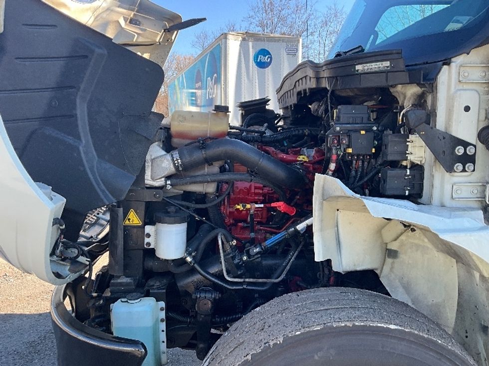 Medium Duty Box Truck-Light and Medium Duty Trucks-International-2023-MV607-Wilkes Barre-PA-293,500\n\t\tmiles-$ 47,500 - Image 23